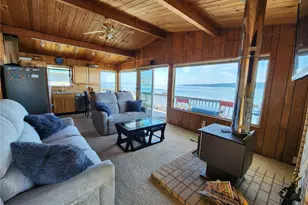 3202 Shoreline Dr, Camano Island, WA 98282 - Photo 15