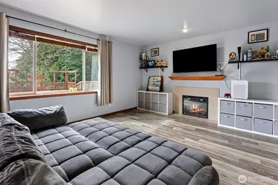 427 NE Nantucket Street, Bremerton, WA 98310 - Photo 9