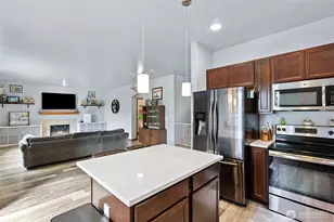 427 NE Nantucket St, Bremerton, WA 98310 - Photo 7