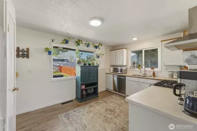 663 Cardinal Drive, Walla Walla, WA 99362 - Photo 7