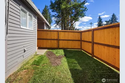 420 107th Place SW #2, Everett, WA 98204 - Photo 11