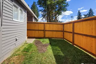 420 107th Pl SW, Everett, WA 98204 - Photo 11