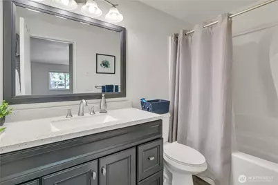 4615 Grandview Drive W #B, University Place, WA 98466 - Photo 17