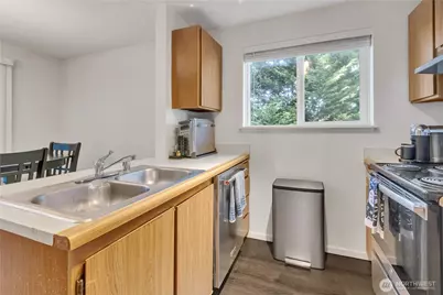 4615 Grandview Drive W #B, University Place, WA 98466 - Photo 13