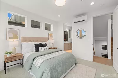 2011 Dexter Avenue N #A, Seattle, WA 98109 - Photo 11