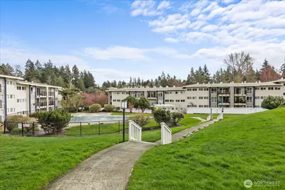 12631 NE 9th Place #C205, Bellevue, WA 98005 - Photo 23