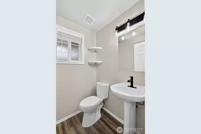 1212 N 12th Place, Mount Vernon, WA 98273 - Photo 13