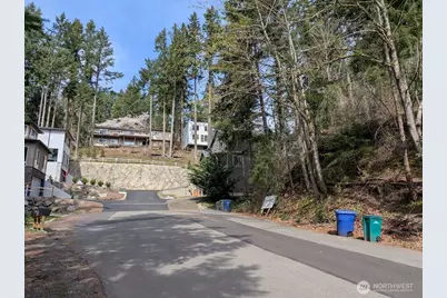 1324 211th Avenue NE, Sammamish, WA 98074 - Photo 9