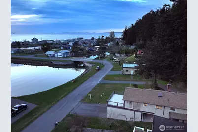 3621 Shorewood Avenue, Greenbank, WA 98253 - Photo 25