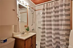 3621 Shorewood Ave, Greenbank, WA 98253 - Photo 19