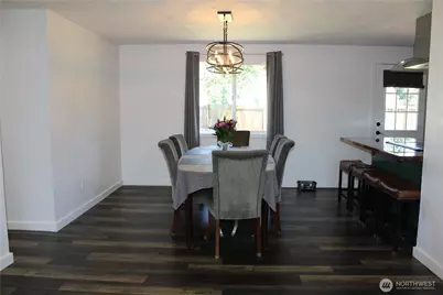 402 California Avenue N, Rainier, WA 98576 - Photo 9