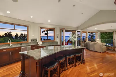 1443 Scurlock Lane, Mukilteo, WA 98275 - Photo 11