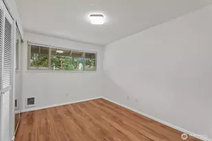 14130 SE 17th Pl, Bellevue, WA 98007 - Photo 15