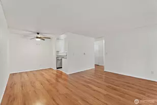 14130 SE 17th Pl, Bellevue, WA 98007 - Photo 11