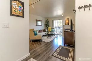 22810 30th Ave S, Des Moines, WA 98198 - Photo 5