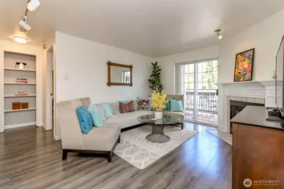 22810 30th Avenue S #C203, Des Moines, WA 98198 - Photo 7