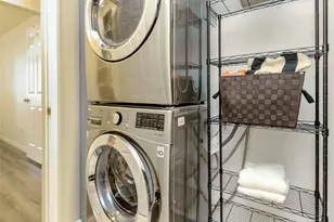 22810 30th Ave S, Des Moines, WA 98198 - Photo 17