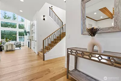 2582 136th Lane SE, Bellevue, WA 98005 - Photo 5