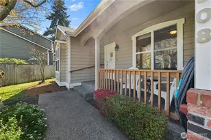 21808 87th Pl W, Edmonds, WA 98026 - Photo 3