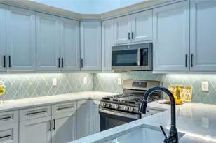 6215 59th Ave Ct W, University Place, WA 98467 - Photo 9