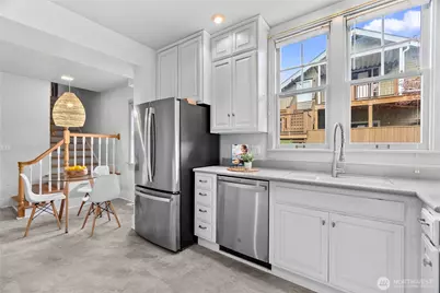 1617 Water Street SW, Olympia, WA 98501 - Photo 5