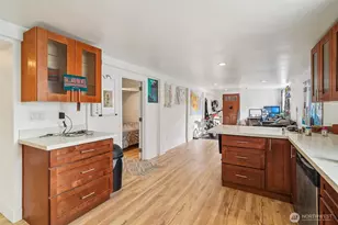 851 NW 56th St, Seattle, WA 98107 - Photo 33