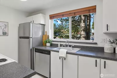 921 130th Street SW #C203, Everett, WA 98204 - Photo 13