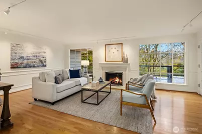 8910 SE 54th Street, Mercer Island, WA 98040 - Photo 3