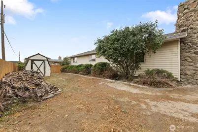 603 N Crestview Drive, Moses Lake, WA 98837 - Photo 33