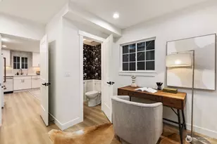 306 NW 45th St, Seattle, WA 98107 - Photo 15