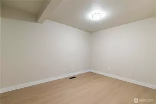 1178 E Grover St, Lynden, WA 98264 - Photo 29