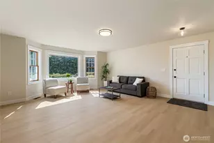 1178 E Grover St, Lynden, WA 98264 - Photo 5