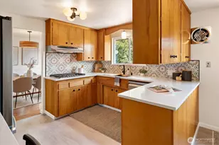 9432 13th Ave SW, Seattle, WA 98106 - Photo 11