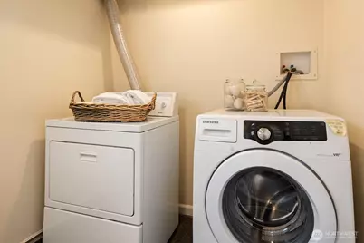 9432 13th Avenue SW, Seattle, WA 98106 - Photo 29