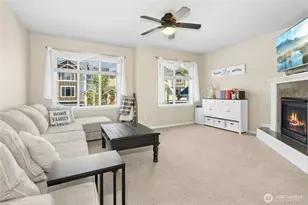 527 Pilchuck Path, Everett, WA 98201 - Photo 5