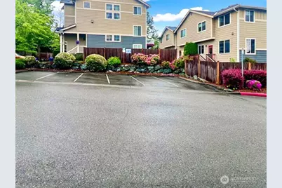 527 Pilchuck Path, Everett, WA 98201 - Photo 37