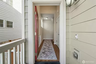 527 Pilchuck Path, Everett, WA 98201 - Photo 5
