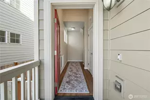 527 Pilchuck Path, Everett, WA 98201 - Photo 5