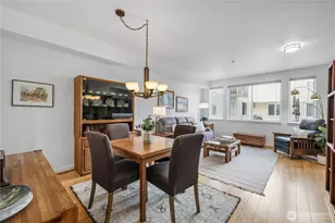 13301 SE 79th Pl, Newcastle, WA 98059 - Photo 5