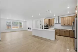 20417 Mystic Pl E, Bonney Lake, WA 98391 - Photo 5