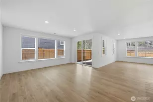 20417 Mystic Pl E, Bonney Lake, WA 98391 - Photo 7