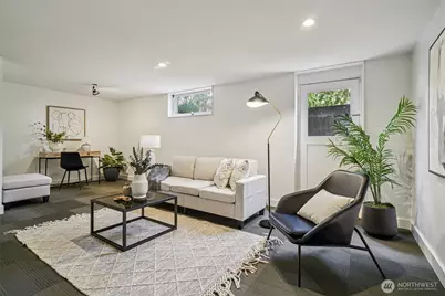 19448 15th Avenue NW, Shoreline, WA 98177 - Photo 17