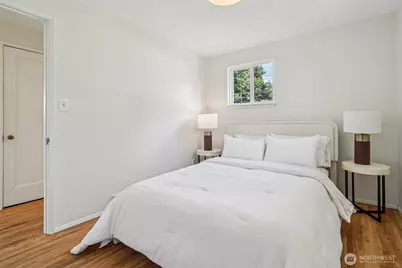 19448 15th Avenue NW, Shoreline, WA 98177 - Photo 11