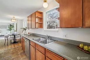 19448 15th Ave NW, Shoreline, WA 98177 - Photo 9