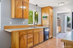 3020 206th Pl SW, Lynnwood, WA 98036 - Photo 11