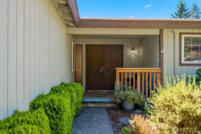 3020 206th Place SW, Lynnwood, WA 98036 - Photo 3