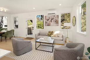 10829 11th Ave NE, Seattle, WA 98125 - Photo 9