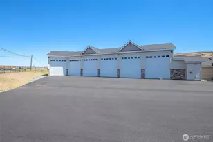 9967 W 8 Road NW, Quincy, WA 98848 - Photo 11