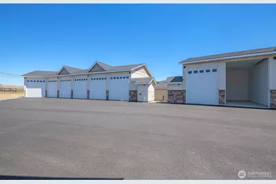 9967 W.8 Road NW #H-46, Quincy, WA 98848 - Photo 9
