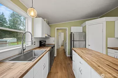 17011 Wisteria Court SE, Yelm, WA 98597 - Photo 5
